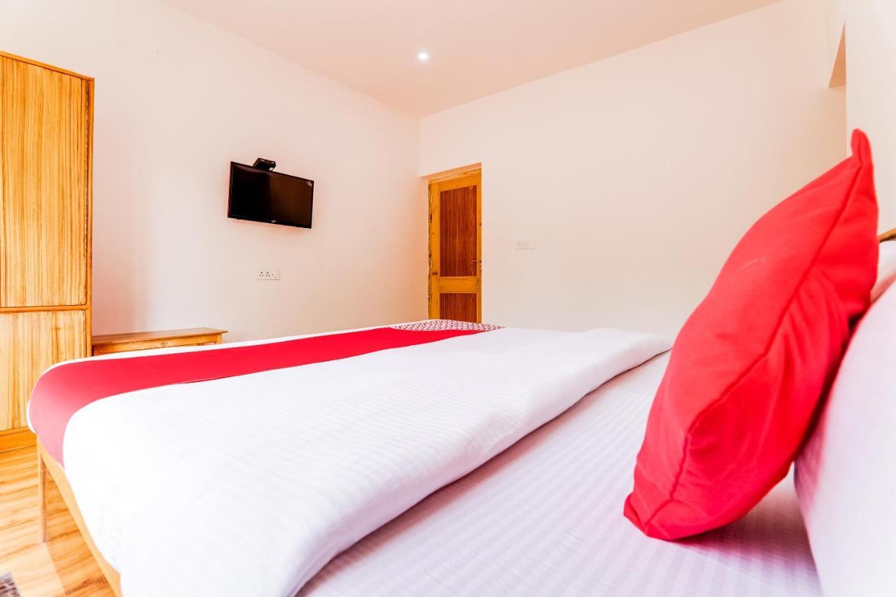 Oyo 72466 Hotel Yuvraj Shivpuri  ภายนอก รูปภาพ