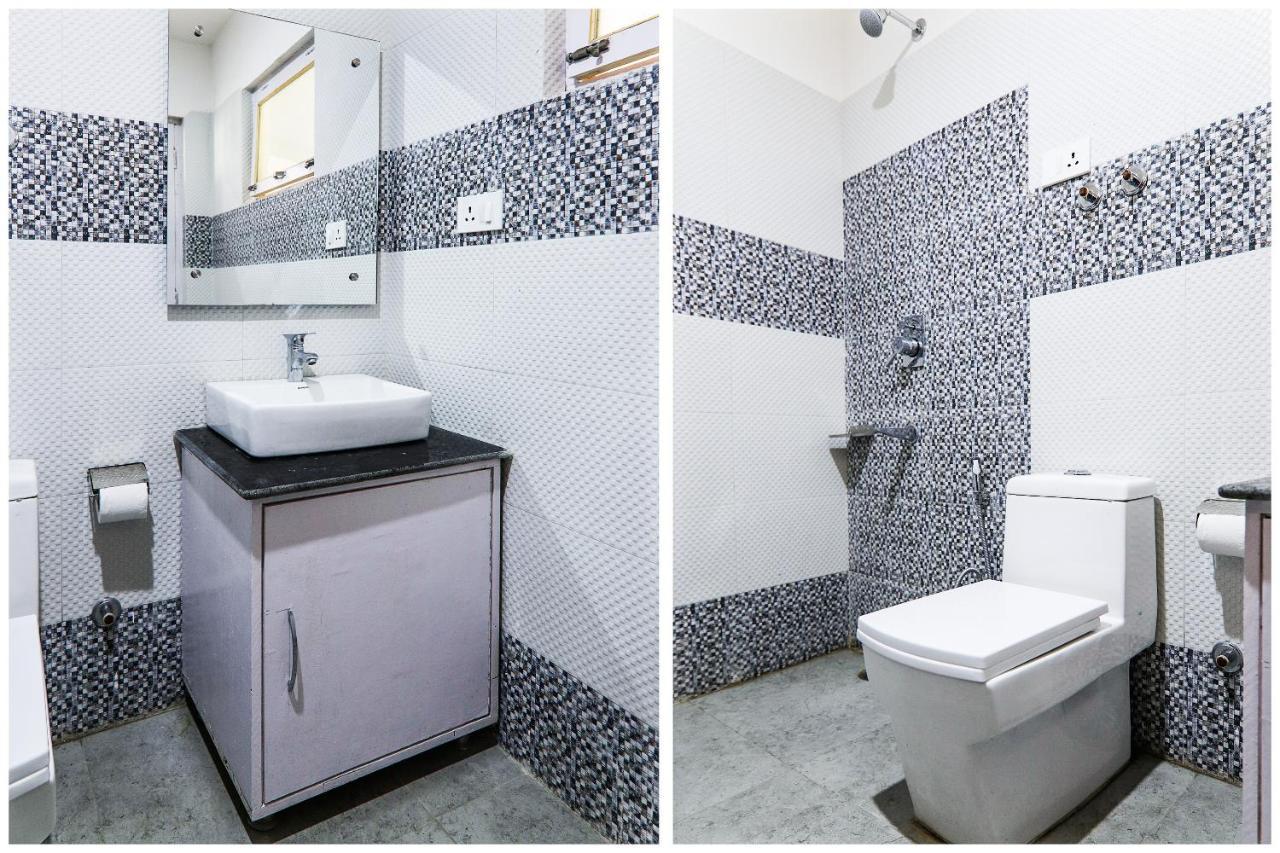 Oyo 72466 Hotel Yuvraj Shivpuri  ภายนอก รูปภาพ