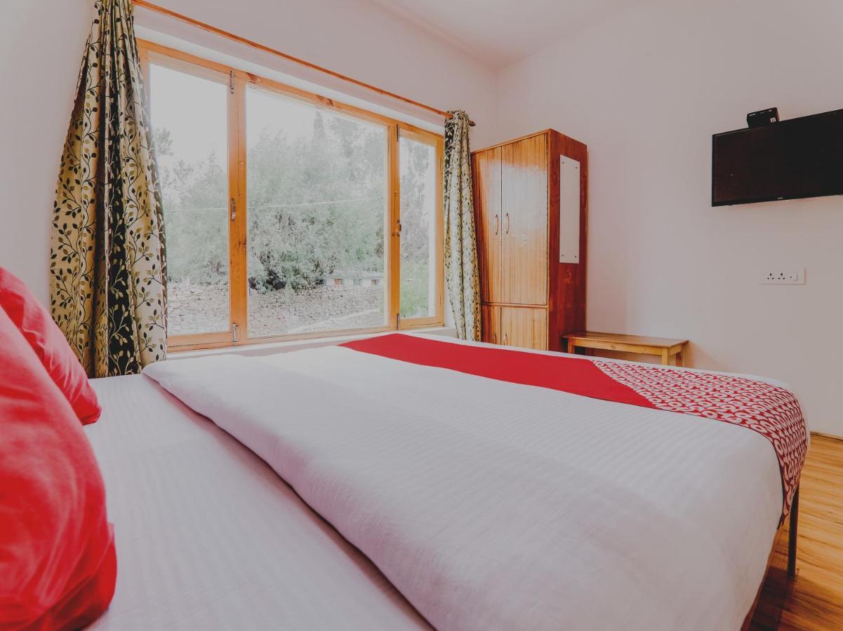 Oyo 72466 Hotel Yuvraj Shivpuri  ภายนอก รูปภาพ