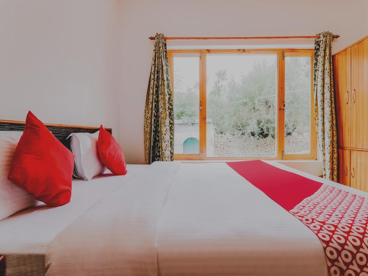 Oyo 72466 Hotel Yuvraj Shivpuri  ภายนอก รูปภาพ